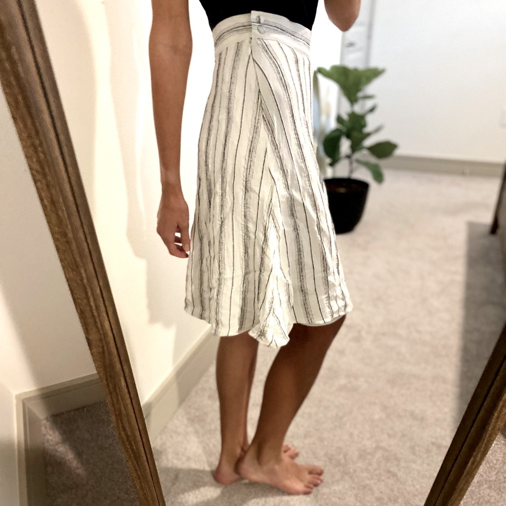 Loft Linen Midi Skirt White & Black Pin Stripes